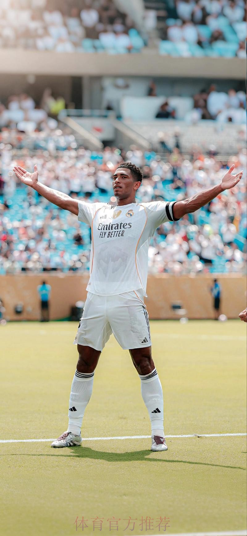 马卡:皇马想让贝林担任中场核心 以提高整体竞争力 马卡:皇马想让贝林担任中场核心 以提高整体竞争力